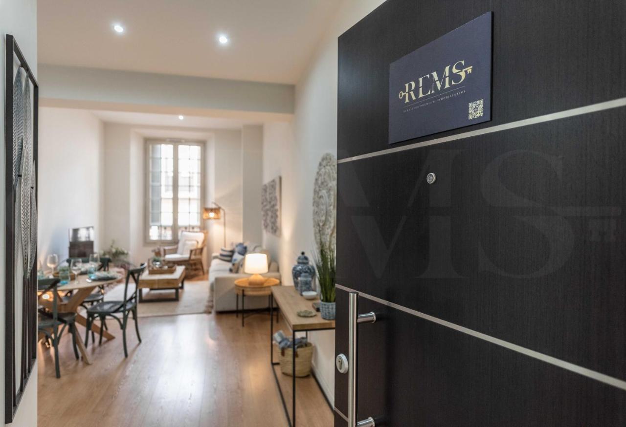 Dreamy Mediterranean Apartment With Parking - Center By Rems Málaga Kültér fotó
